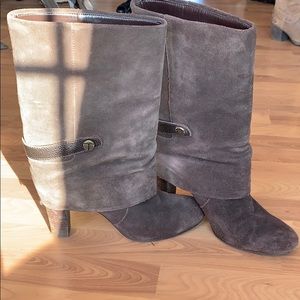 Stylish Suede boot